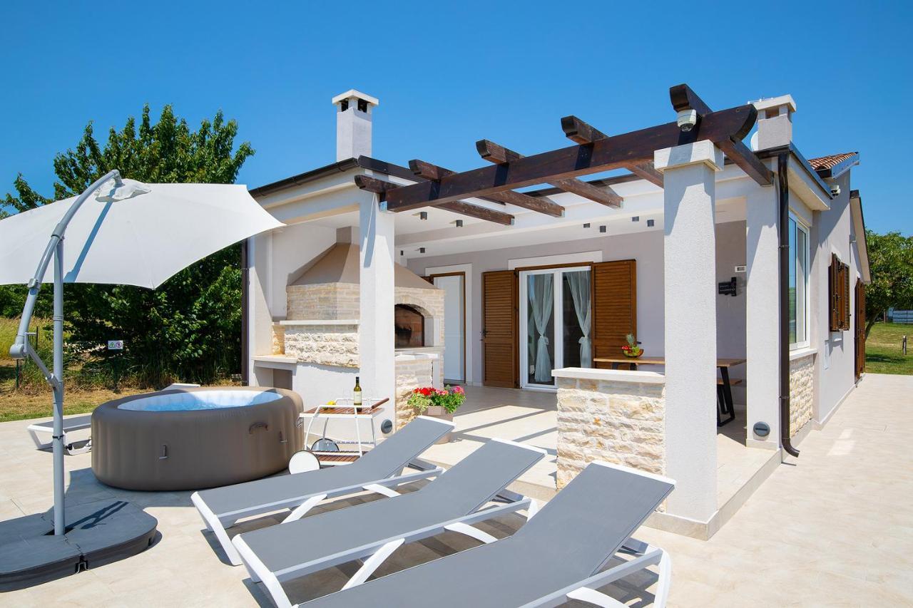 Villa Irena Медулин Екстериор снимка